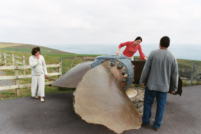 giant propellor