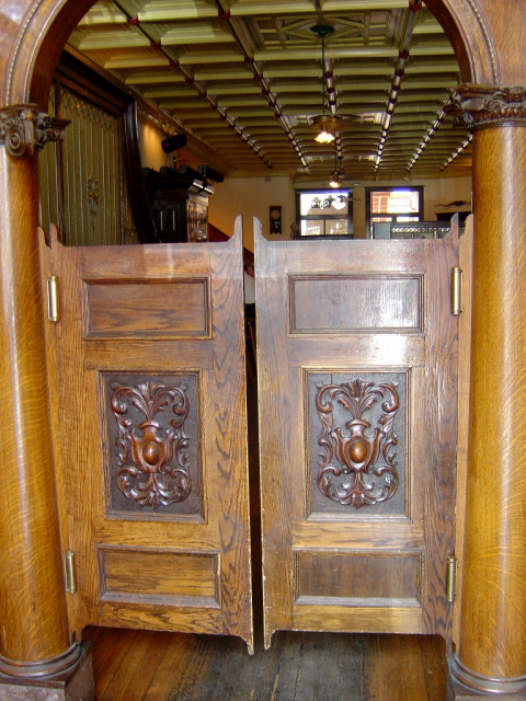saloon doors