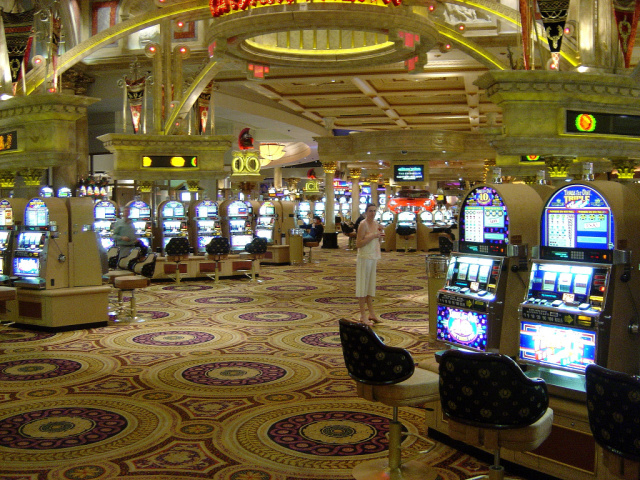 catherine amongst caesars slots