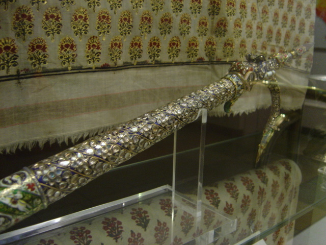 v and a elephant goad