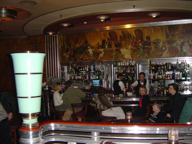queen mary 6