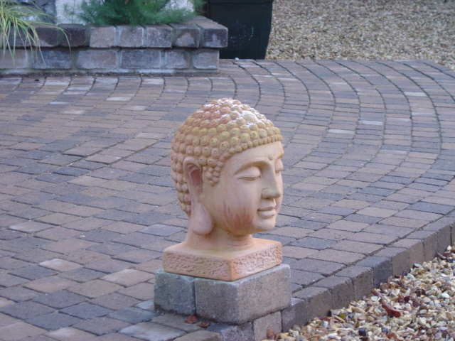 white xmas snow on the buddhas head