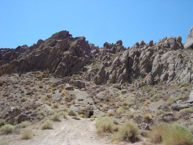 alabama hills cave geocache 1