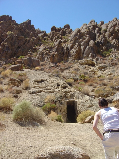 alabama hills cave geocache 2