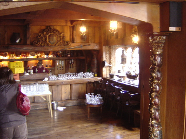 bar 1 bar