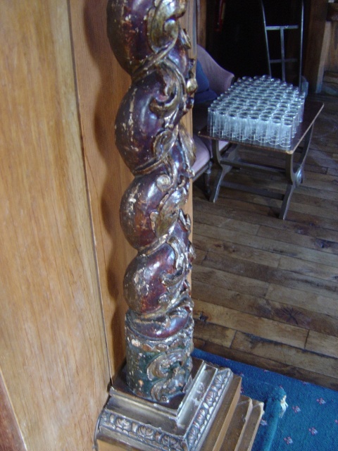 bar 1 pillar