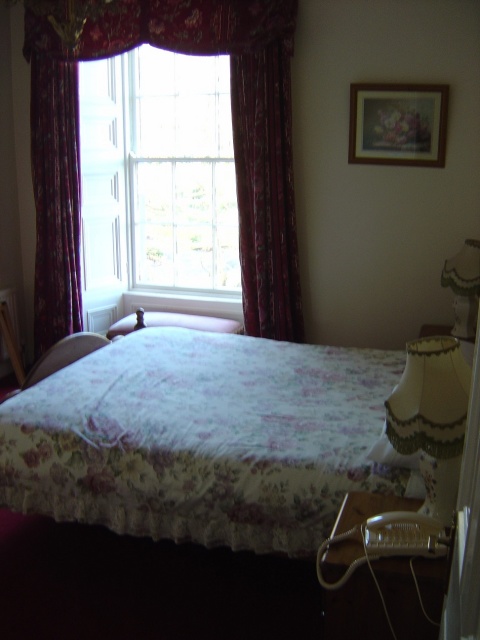 small double room 1