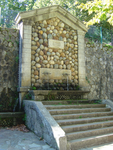bocagnano fountain 1