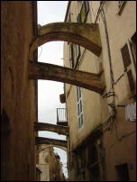 bonifacio buttresses