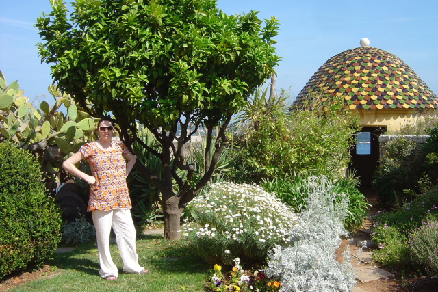 villefranche garden 2